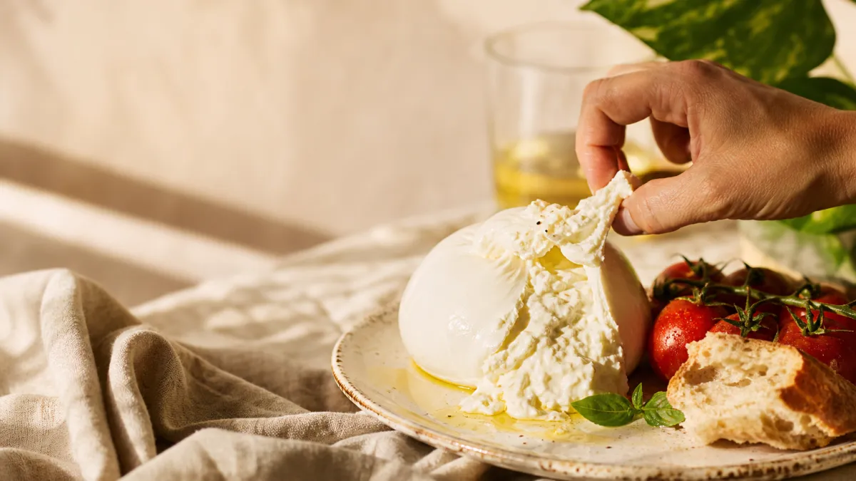Burrata : origine, secrets et conseils de dégustation